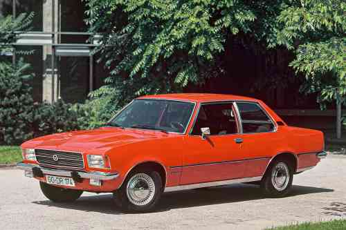 Opel Rekord - премьера модели в январе 1972 года!