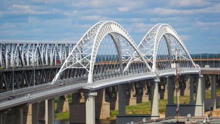 О проблемах в отрасли ремонта и строительства мостов специалисты говорят с 2000 года.